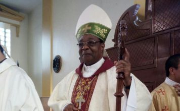 Cadena de Oración por Mons. León Kalenga Badikebele